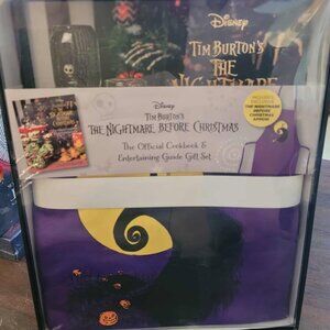 NEW The Nightmare Before Christmas: The Official Cookbook & Apron Gift Set Book